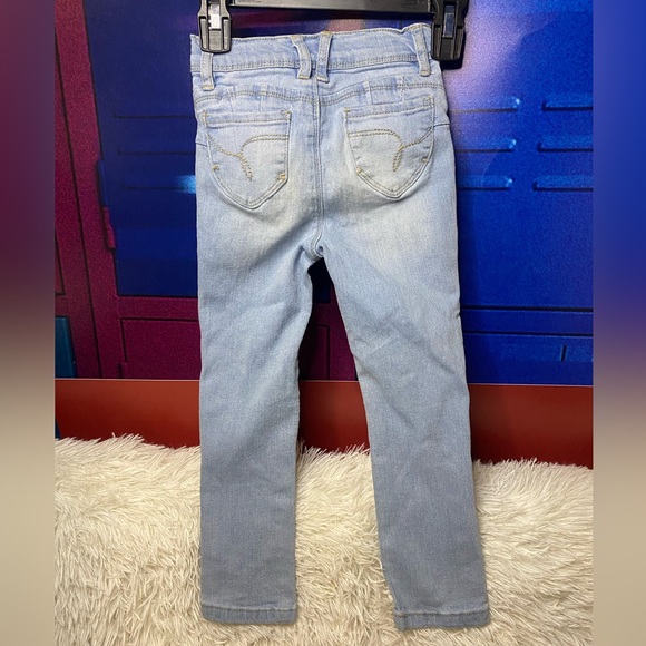 Light Wash Jeans - Picture 3 of 3